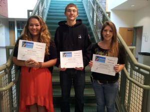 Haley Almarode (l), Jonathan Thomas, and Zoe Helmandollar (r) received scholarships from Project Discovery